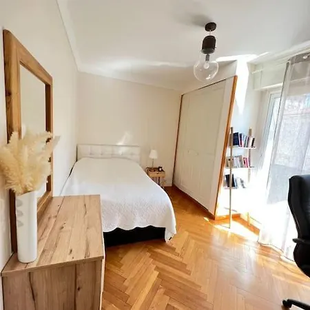 Charming Flat In Liberation * Νίκαια